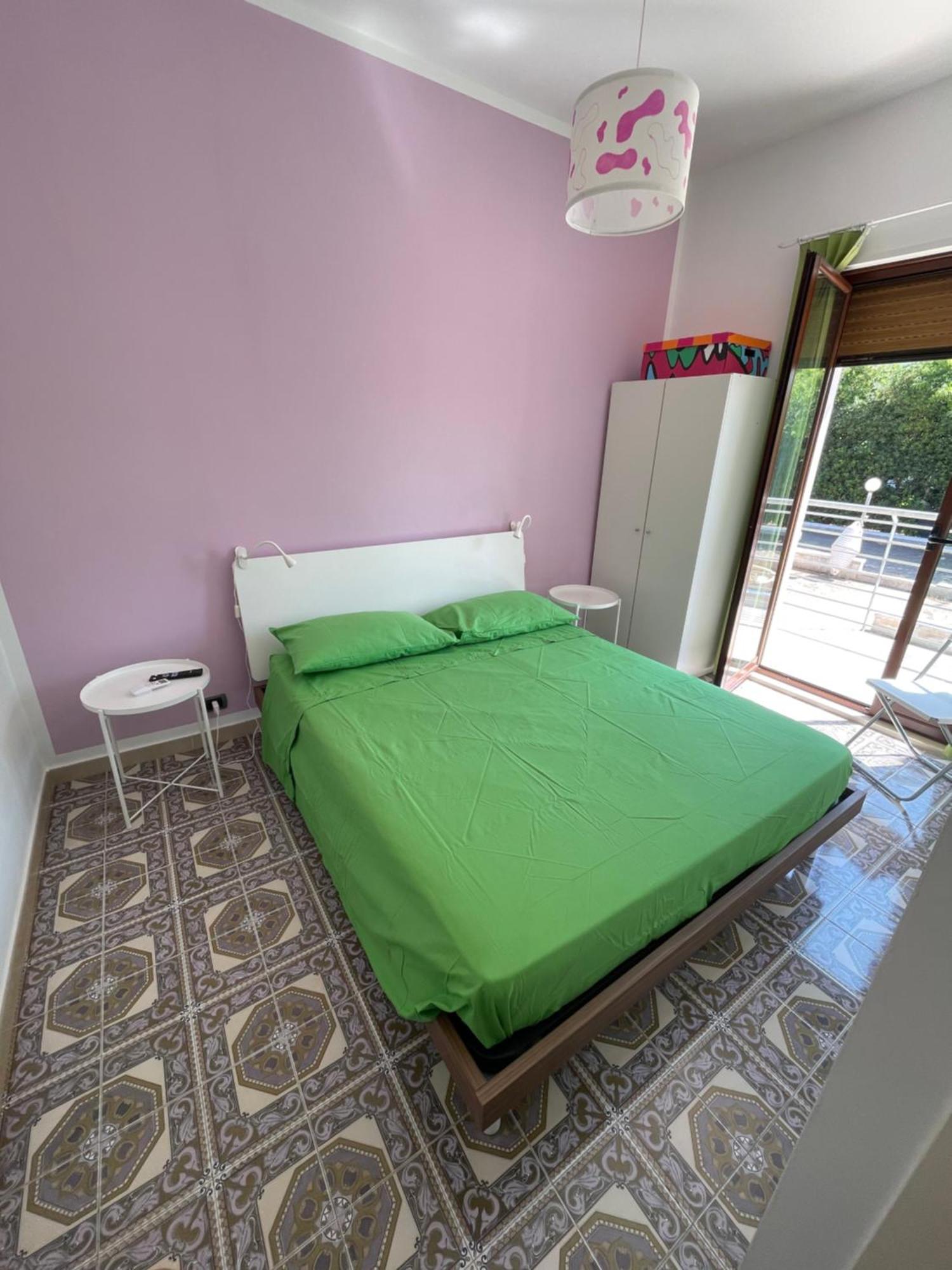 Bed and Breakfast Trentatre Quarantatre à Mola di Bari Extérieur photo